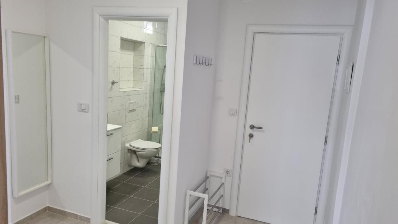 Apartmani Mali セルツェ エクステリア 写真
